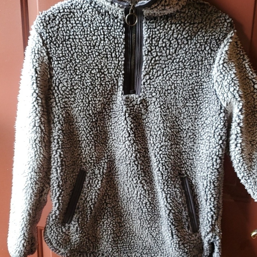 Cozy Sherpa sweatshirt gray size small